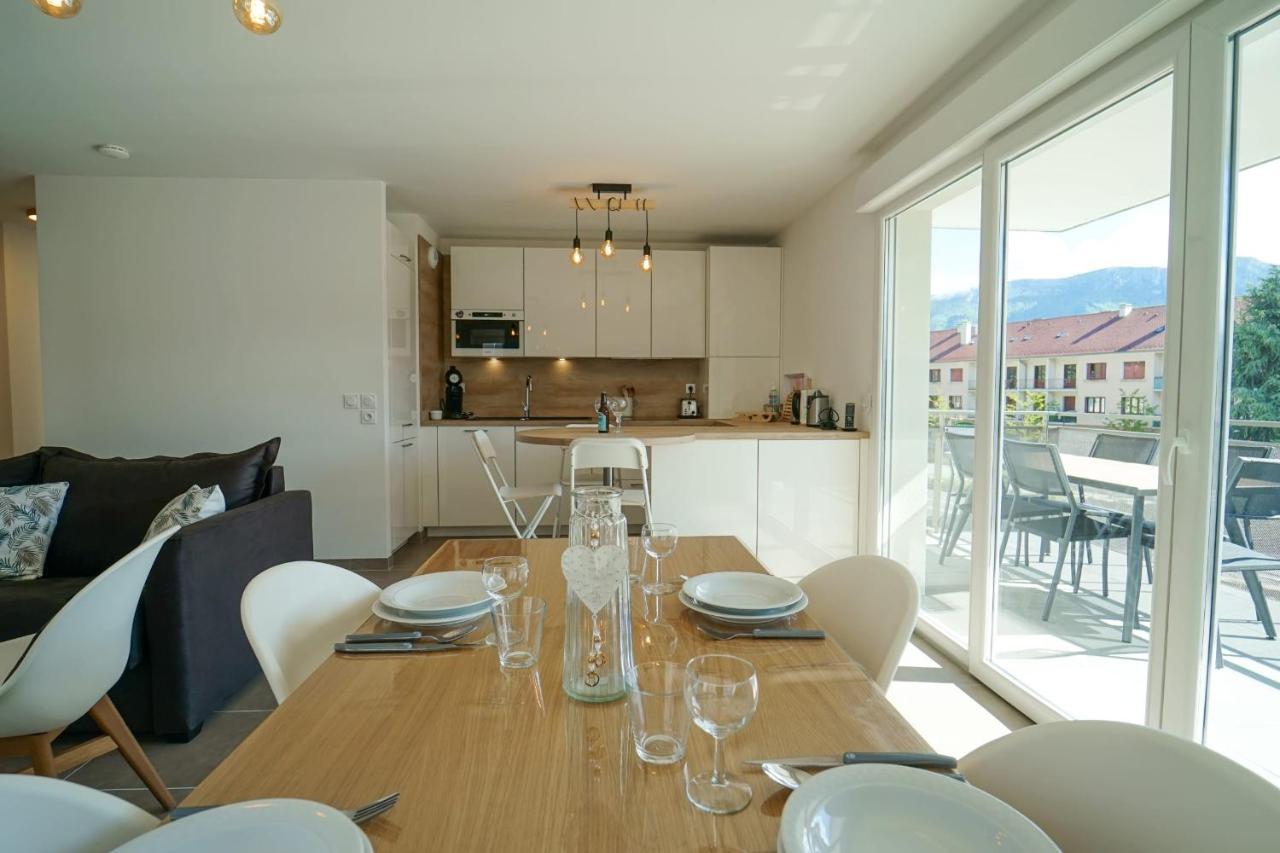 La Douce Folie - Apartment For 4 To 5 People In Севрие Экстерьер фото