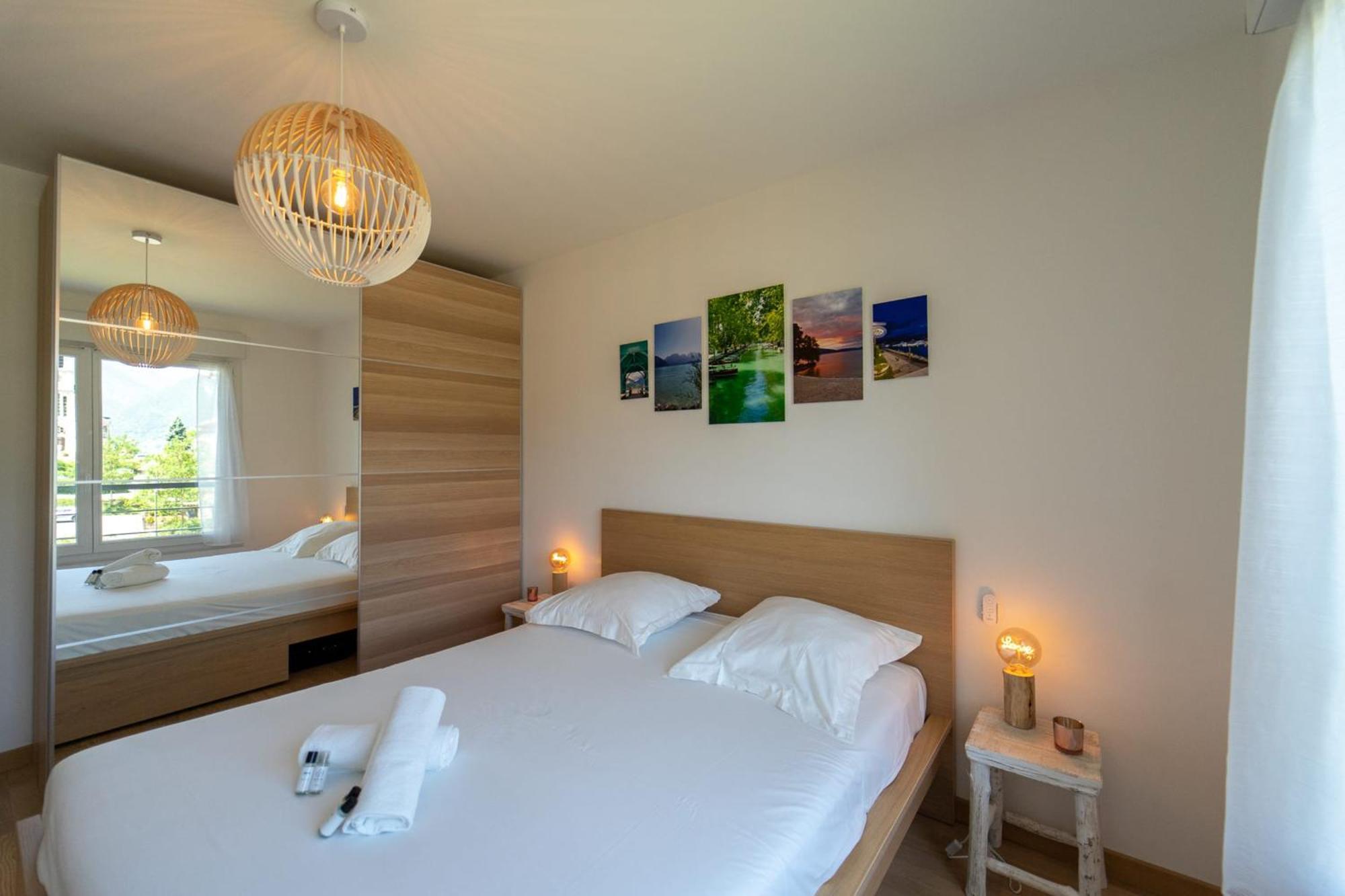 La Douce Folie - Apartment For 4 To 5 People In Севрие Экстерьер фото